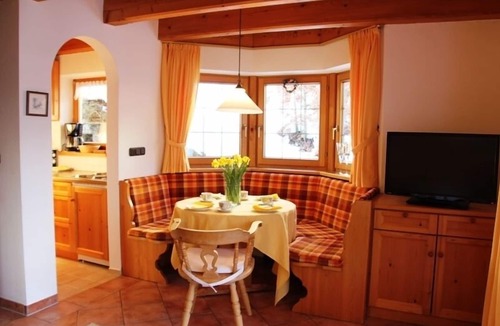 Reit im Winkl Apartment | (3) Zwei-Raum-Ferienwohnung 55qm, Dusche/WC, 2 Extra-Schlafzimmer, Küche, Terrasse/Balkon