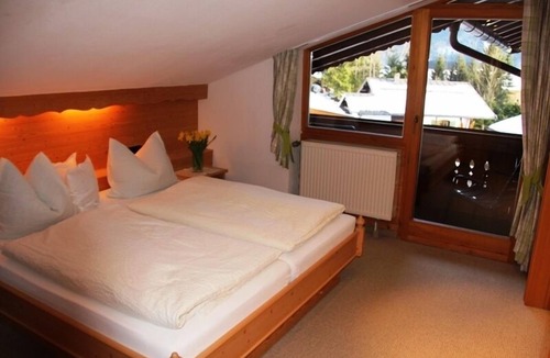 Reit im Winkl Apartment | (3) Zwei-Raum-Ferienwohnung 55qm, Dusche/WC, 2 Extra-Schlafzimmer, Küche, Terrasse/Balkon