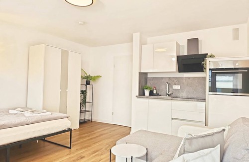 Furstenfeldbruck District Apartment | 30 m² Apartment ∙ 2 guests