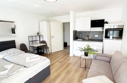 Furstenfeldbruck District Apartment | 30 m² Apartment ∙ 2 guests