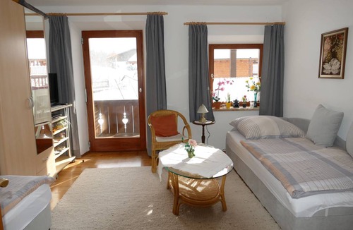 Marquartstein Apartment | 30 m² Apartment ∙ 2 guests