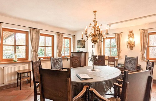 Fuessen Apartment | 320 m² Apartment ∙ 6 bedrooms ∙ 11 guests