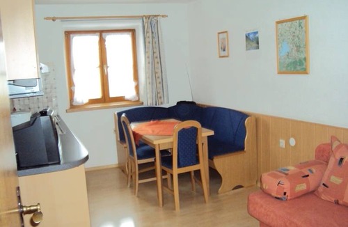 Chieming Apartment | 35 m² Apartment ∙ 2 guests