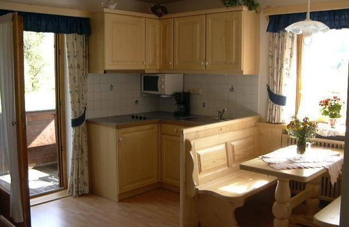 Weissbach an der Alpenstrasse Apartment | 38 m² Apartment ∙ 1 bedroom ∙ 4 guests