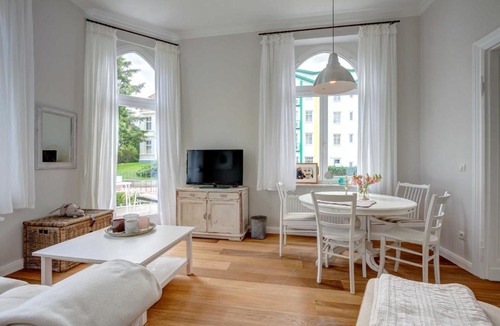 Ahlbeck Apartment | 3RW_Terrasse _ Schlo_ Hohenzollern