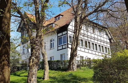 Arnsberg Apartment | 4-bed room with shower/WC