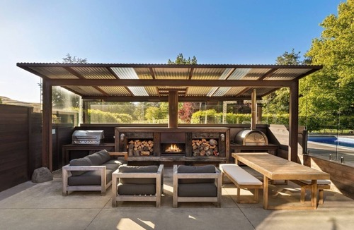 Lake Hayes House | 4 bedroom home with private swimming pool & spa pool