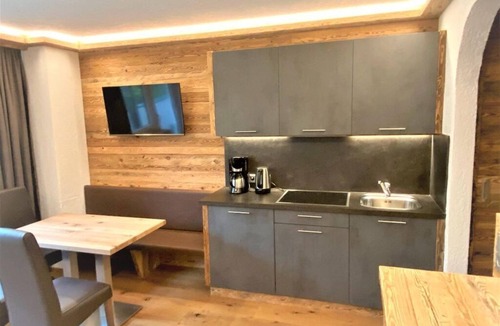 Kirchberg in Tirol Apartment | 4-room chalet apartment - Almhof Kitzlodge - Alpine Lifestyle Hotel
