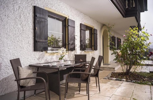 Oberaudorf Apartment | 4 Sterne Erkerwohnung mit dem Panoramablick Sauna Spülmaschine neues Bad Wlan