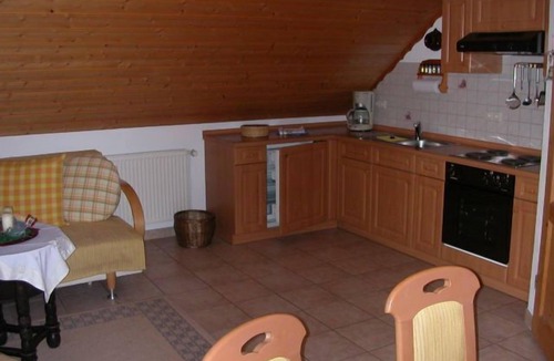 Stammbach Apartment | 4-Sterne-Ferienwohnung (75qm) mit Balkon zur Südseite