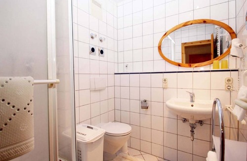 Bad Endorf Apartment | 40 m² Apartment ∙ 2 guests