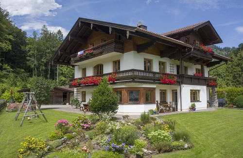 Oberaudorf Apartment | 40 m² Apartment ∙ 2 guests