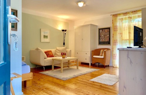 Frasdorf Apartment | 40 m² Apartment ∙ 2 guests