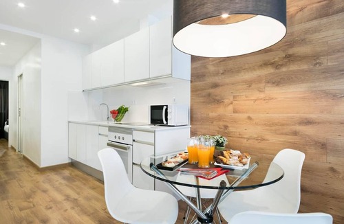 Poblenou Apartment | 403 - 3BR Apartment with terrace @ Vila Olimpica