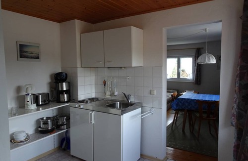 Gollenshausen a.Chiemsee Apartment | 43 m² Apartment ∙ 2 guests