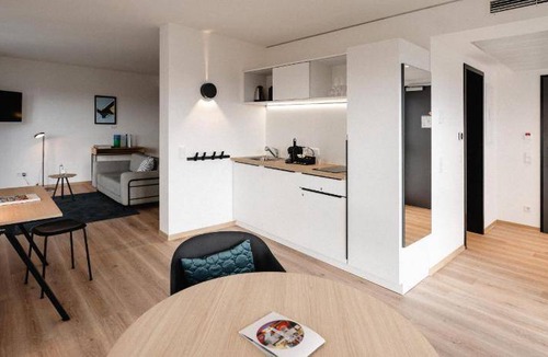 Herzogenaurach Apartment | 43 m² Serviced apartment ∙ 5 guests