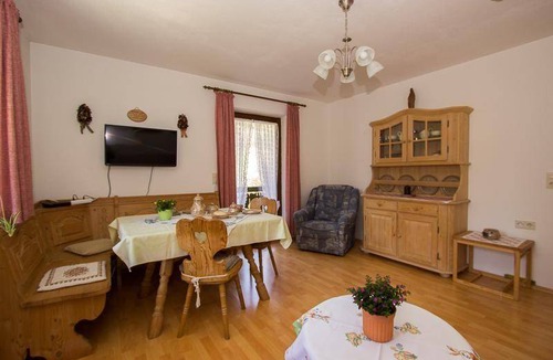 Weissbach an der Alpenstrasse Apartment | 45 m² Apartment ∙ 2 bedrooms ∙ 4 guests