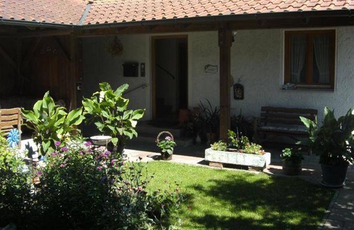 Safferstetten Apartment | 45 m² Apartment ∙ 3 guests