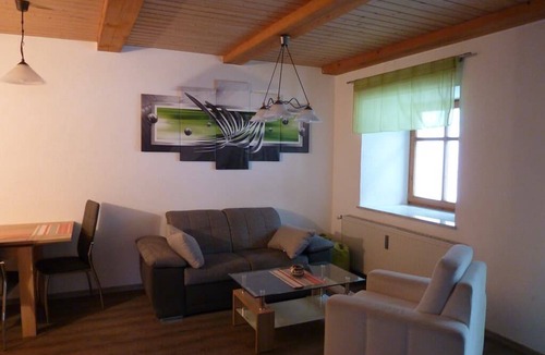 Schwarzenbach Apartment | 45 m² Apartment ∙ 2 bedrooms ∙ 4 guests