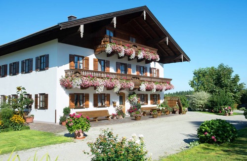 Siegsdorf Apartment | 45 m² Apartment ∙ 2 guests