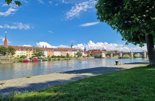 Wurzburg City Centre Apartment | 45 m² Apartment ∙ 4 guests