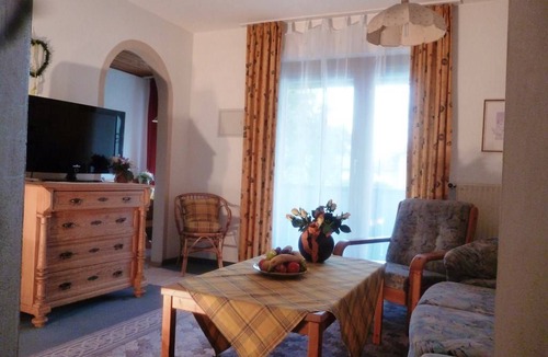 Bad Goegging Apartment | 45 m² Apartment ∙ 1 bedroom ∙ 3 guests