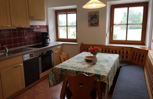 Waldkraiburg Apartment | 47 m² Apartment ∙ 2 bedrooms ∙ 4 guests