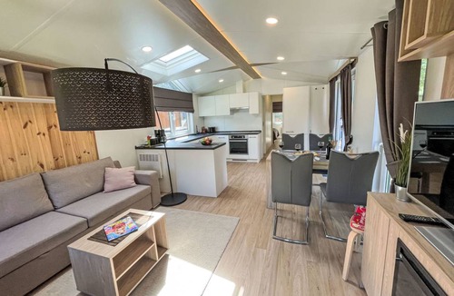 Riedenburg House | 48 m² House ∙ 1 bedroom ∙ 4 guests