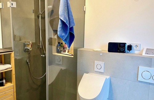 Josephsburg Bed & Breakfast | 4PAX Chill Room in Beautiful House Oasis Munich. Close to the City & Munich Fair