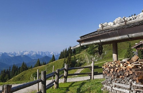 Lenggries Apartment | 5 * apartment in chalet style with mountain view in Lenggries/Brauneck on the Isar