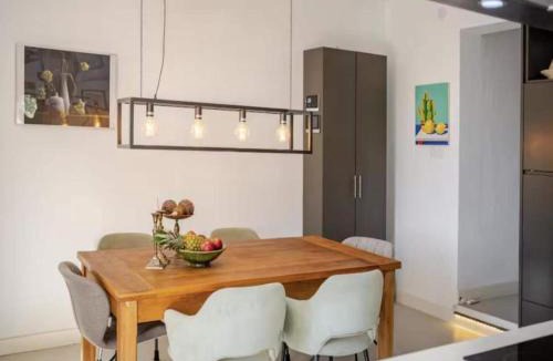Comares Villa | 5-Bedroom Villa with Pool, Swimjet and Jacuzzi