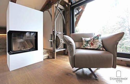 Riederau Apartment | 5 Sterne Penthouse-Loft Gut Stohrerhof bis 4 Personen