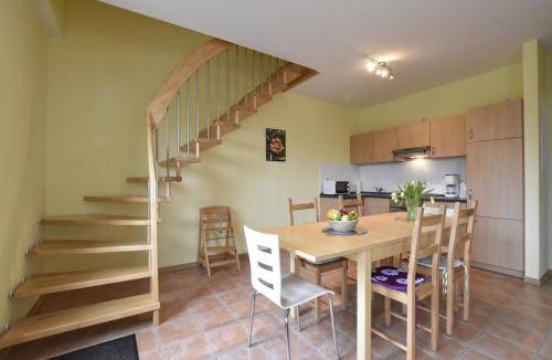 Zierow Apartment | 5-Zimmer-Ferienunterkunft in Zierow mit Garten