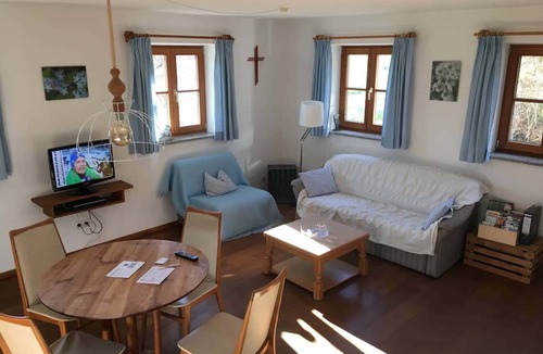 Bad Endorf Apartment | 50 m² Apartment ∙ 3 guests