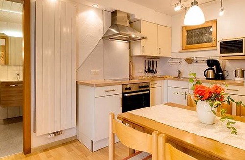 Burgberg Apartment | 50 m² Apartment ∙ 1 bedroom ∙ 2 guests