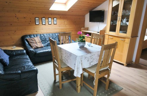 Schoenberg Apartment | 50 m² Apartment ∙ 2 bedrooms ∙ 4 guests