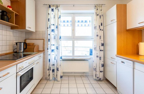 Immenstaad am Bodensee Apartment | 50 m² Apartment ∙ 1 bedroom ∙ 4 guests