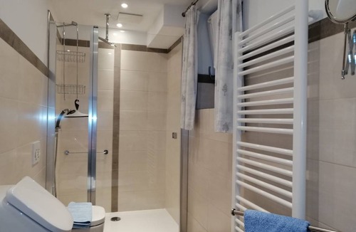 Breitbrunn a. Chiemsee Apartment | 50 m² Apartment ∙ 3 guests