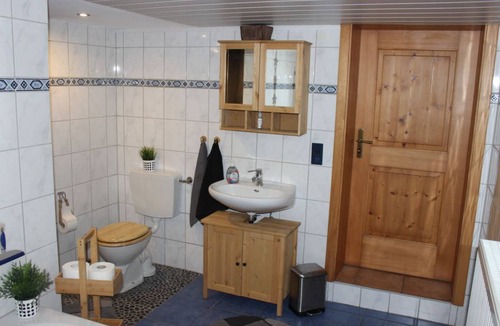 Teisendorf Apartment | 50 m² Apartment ∙ 4 guests