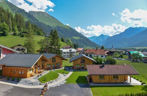 Elbigenalp Cabin | 50 m² Cabin ∙ 1 bedroom ∙ 3 guests
