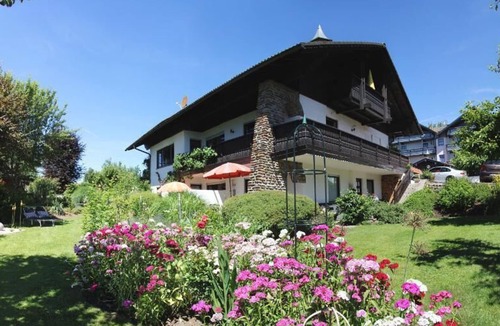 Bodenmais Apartment | 50sqm apartment in Bodenmais with walk-in shower