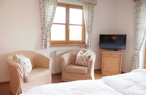 Groissenbach Apartment | 51 m² Apartment ∙ 4 guests