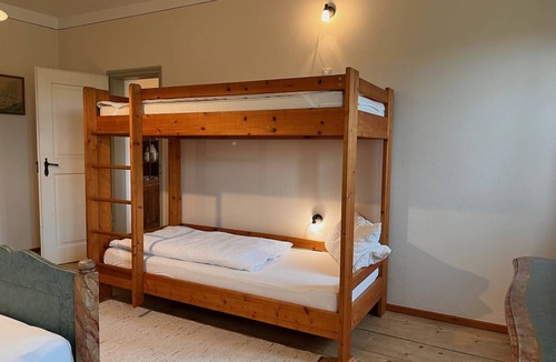 Breitbrunn a. Chiemsee Apartment | 52 m² Apartment ∙ 4 guests
