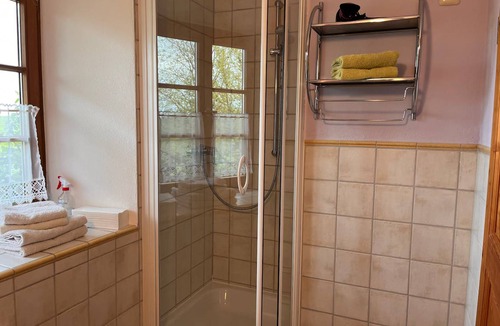 Breitbrunn a. Chiemsee Apartment | 52 m² Apartment ∙ 4 guests