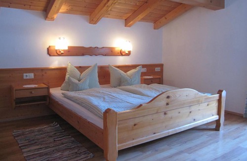 Bichl Apartment | 52 m² Apartment ∙ 2 guests