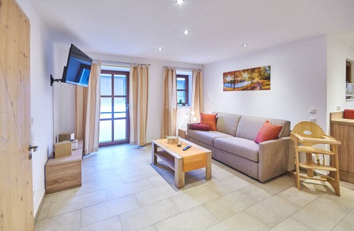 Altotting Apartment | 52 m² Apartment ∙ 5 guests