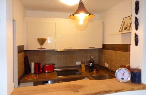 Bobrach Apartment | 53qm große Ferienwohnung für zwei Personen im afrikanischen Stil