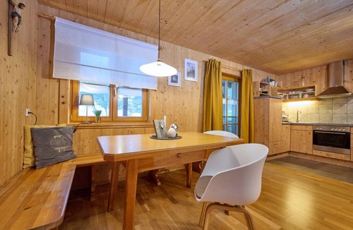Schleching Apartment | 55 m² Apartment ∙ 2 bedrooms ∙ 4 guests