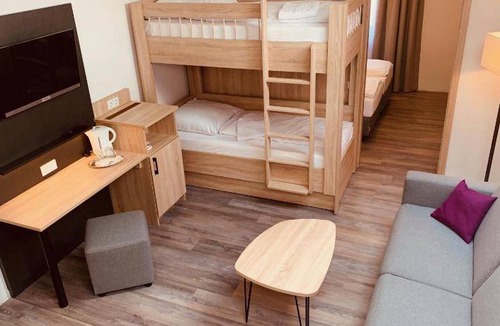 Munchen District Bed & Breakfast | 55 m² Bed and breakfast ∙ 8 guests