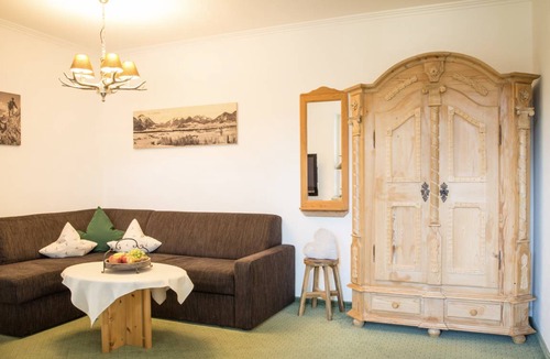 Ruhpolding Apartment | 56 m² Apartment ∙ 2 guests